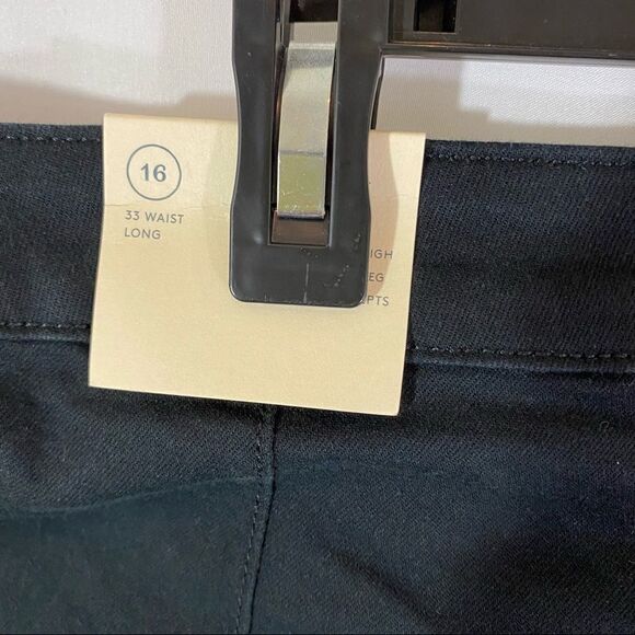 Universal Thread Women’s Boot Cut Black Pants Elastic Waist - Picture 7 of 8